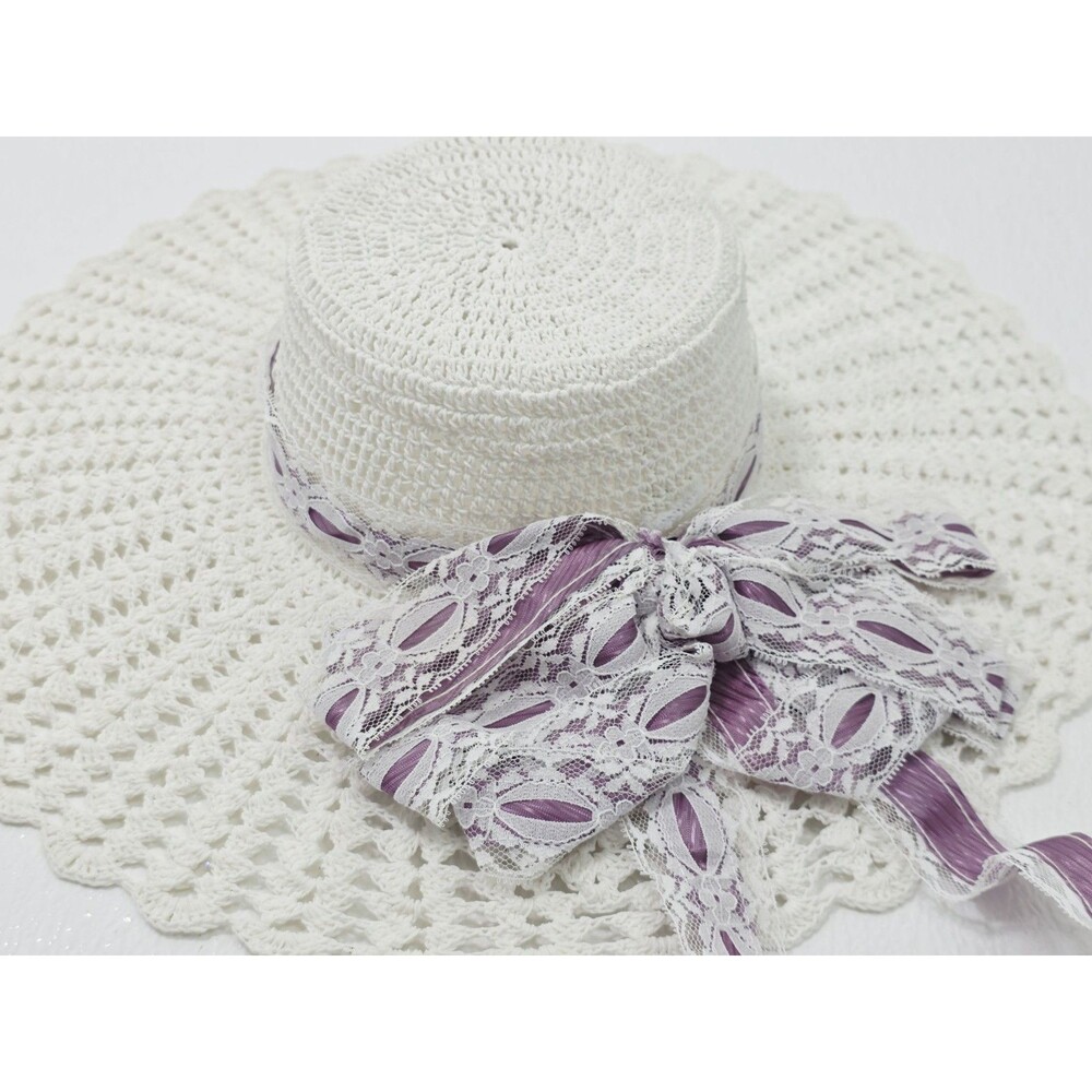Vtg Womens White Crochet Sun Hat Wide Brim Summer Beach Floppy Cap Purple Lace